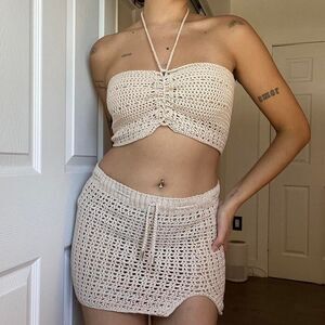 Beige Crochet Two-Piece Set – Handmade Y2K-Inspired Look
